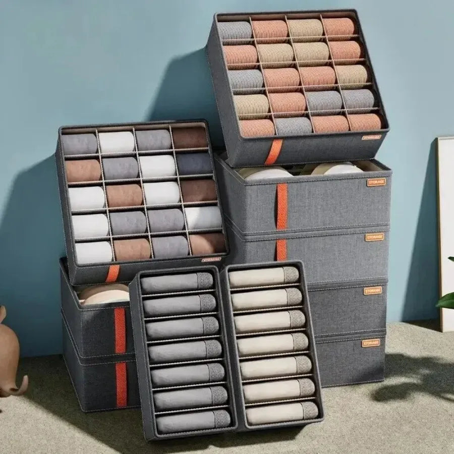 Adjustable Grid Wardrobe Organiser Storage Box