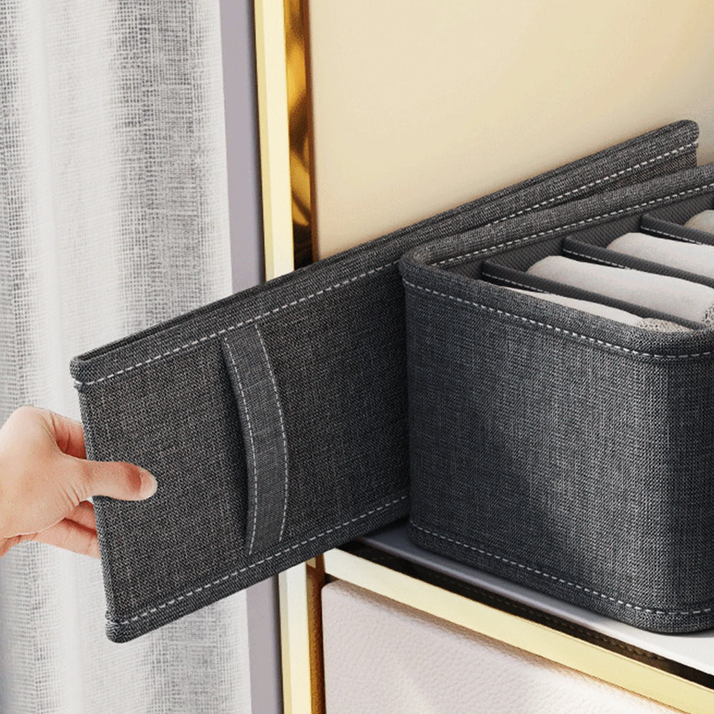 Adjustable Grid Wardrobe Organiser Storage Box